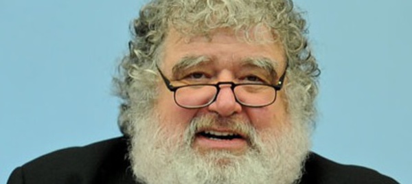 ​Chuck Blazer coopérait avec le FBI depuis 2011
