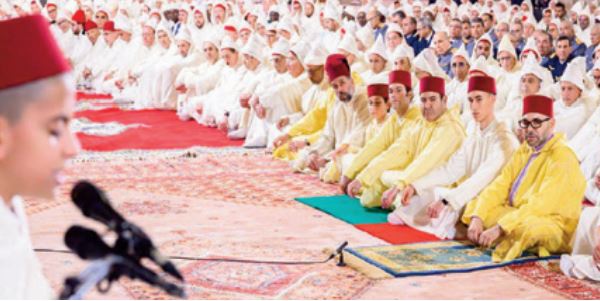 SM le Roi, Amir Al-Mouminine, préside à la mosquée Hassan II à Casablanca une veillée religieuse en commémoration de Laylat Al-Qadr bénie