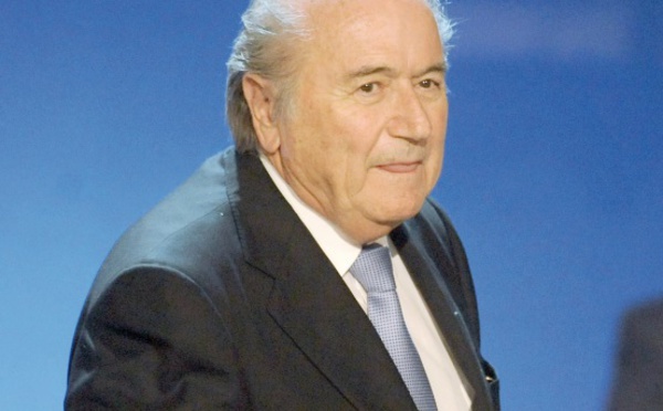 Blatter fait l'impasse sur le Mondial féminin au Canada