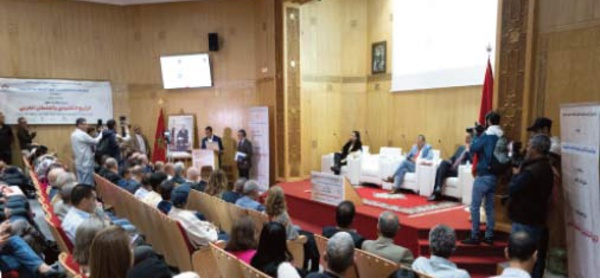 Mise en exergue à Rabat du rôle du Maroc dans la préservation de l’authenticité du zellige et du caftan marocains