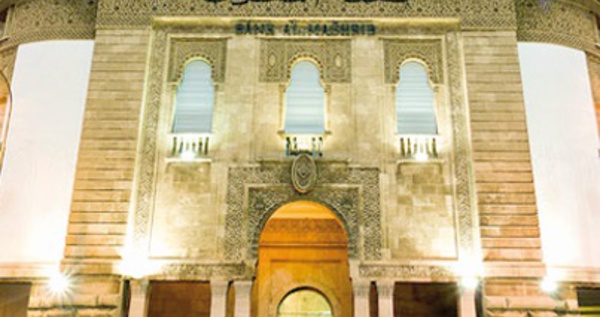 Le déficit budgétaire recule à 4,9%