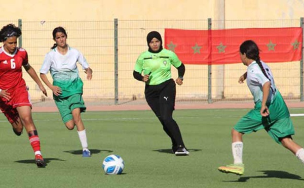 Remise des trophées aux vainqueurs du Championnat national scolaire