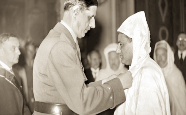Inauguration à Paris d'une plaque en hommage à feu SM Mohammed V, Compagnon de la Libération
