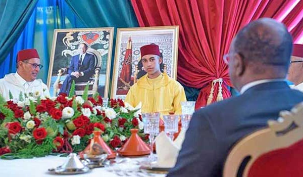 SAR le Prince Héritier Moulay El Hassan préside à Tétouan un déjeuner offert par le chef du gouvernement à l’occasion de la glorieuse Fête du Trône