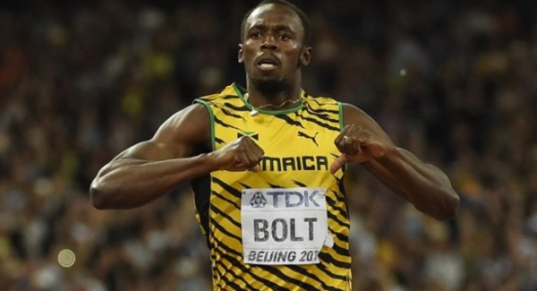 Usain Bolt renversé par un Segway en fêtant son titre