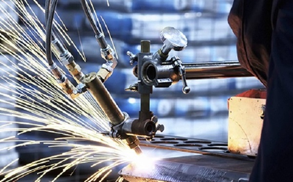 Industrie : amélioration de l'activité en octobre 2024
