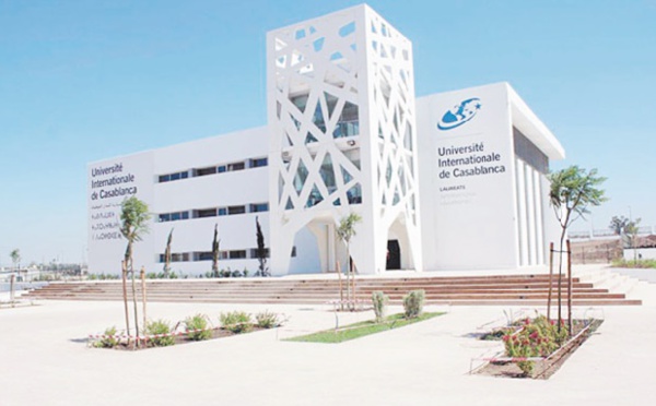 Remise des diplômes aux lauréats de la première promotion de l'Université internationale de Casablanca