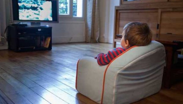 Les adolescents américains accros de la télé