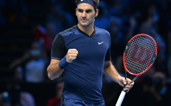 Djokovic et Federer déroulent