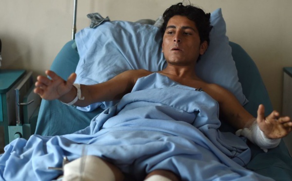 A l'hôpital militaire de Kaboul, soldats et talibans blessés se côtoient sans le savoir