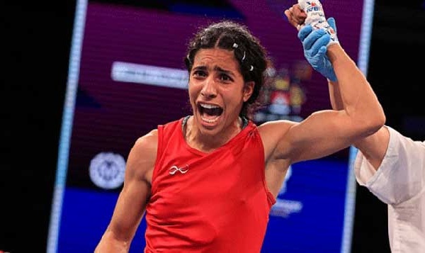 Après l'Afrique, consécration mondiale pour la pugiliste Widad Bertal