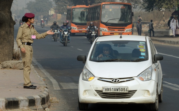 Les habitants de Delhi invités à s'impliquer dans la circulation alternée