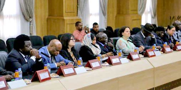 Des diplomates étrangers s'informent de la dynamique de développement à Dakhla-Oued Eddahab