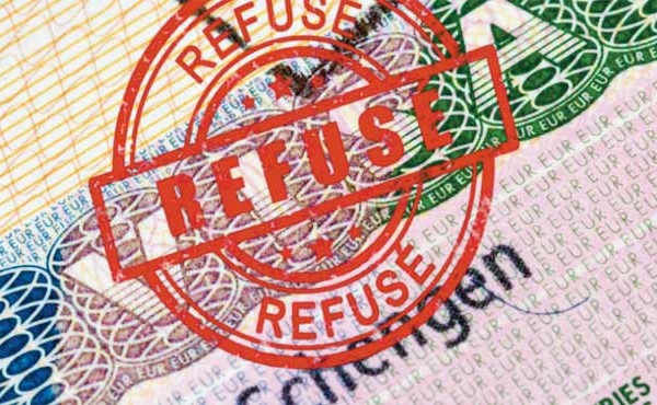Moult visas refusés et toute une manne encaissée