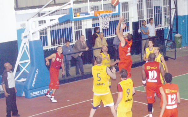 Une grosse mascarade domine l’entame du championnat national de basketball