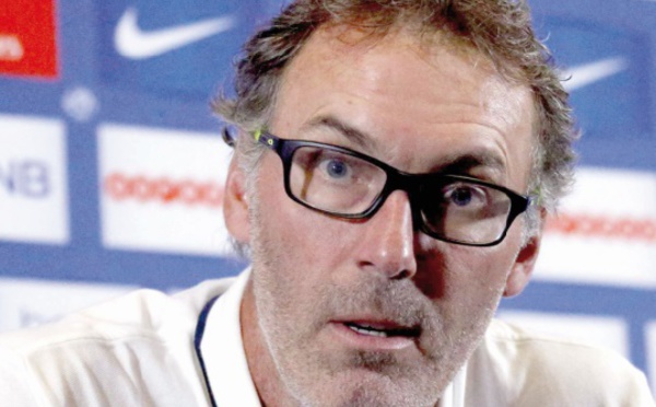 Laurent Blanc rempile avec le PSG