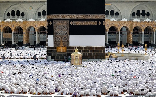 Les frais du Hajj au titre de l'organisation officielle fixés sur la base de services clairement définis