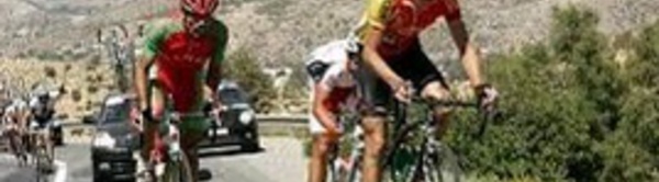 Les cyclistes marocains débutent les Championnats d’Afrique sur les chapeaux de roues