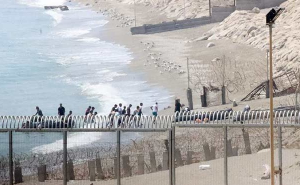 Nouvel assaut migratoire sur Sebta