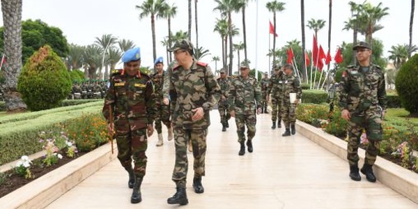 L’Inspecteur Général des FAR s'entretient avec le Commandant de la Force de la mission onusienne dans les provinces sud du Royaume