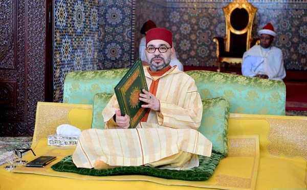 SM le Roi, Amir Al-Mouminine, adresse une Let tre au Conseil Supérieur des Oulémas au sujet de la commémoration de l’anniversaire du 15ème siècle de la naissance du Prophète Sidna Mohammed
