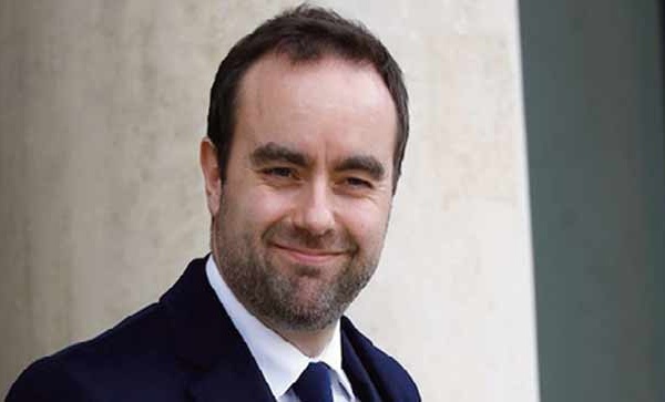 Sébastien Lecornu, la chute éclair d'un soldat de Macron réputé bon négociateur