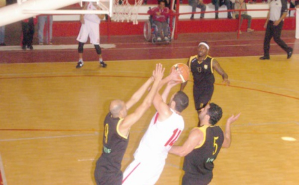 Le  MAS s’offre le Wydad sur ses bases