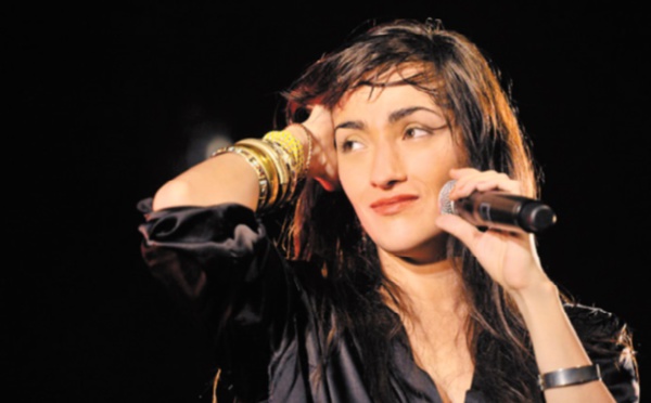 Hindi Zahra en concert à Jazzablanca