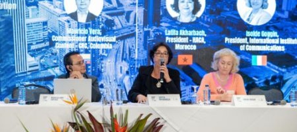 Latifa Akharbach : La désinformation est désormais un risque systémique majeur