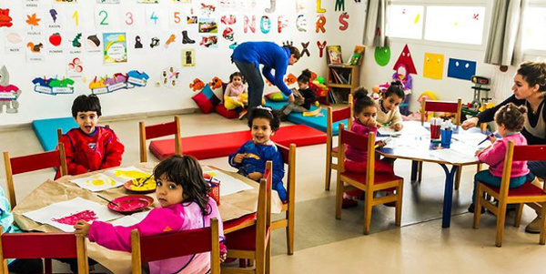 Les enfants du préscolaire en milieu rural associés aux festivités de la Marche Verte