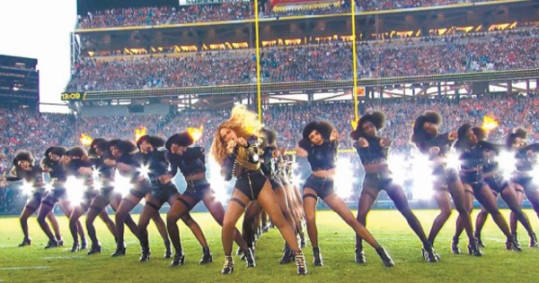 Beyoncé dit ne pas être contre la police mais contre sa brutalité