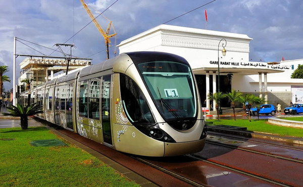 Accouchement d'une femme à bord d'un tramway