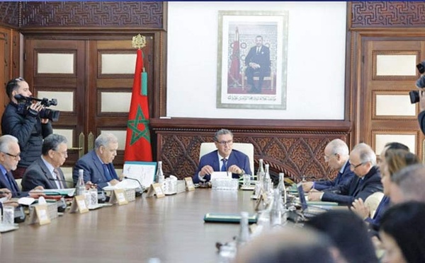 Les flops d’un exécutif à la peine : L’addition finale d’un quinquennat perdu