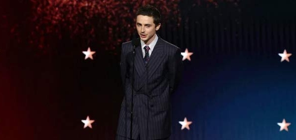 Timothée Chalamet désigné meilleur acteur lors des Critics Choice Awards : Un pas vers les Oscars