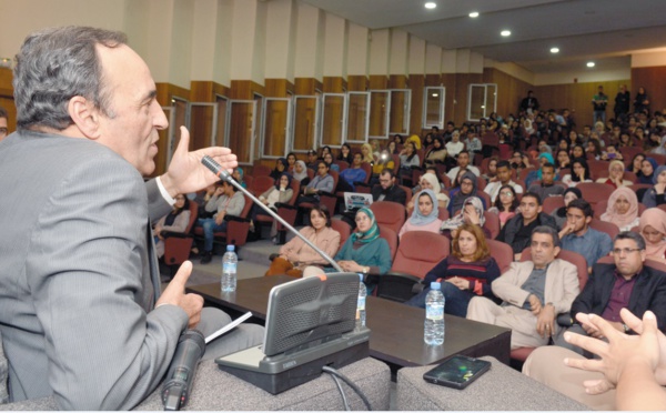 Habib El Malki à la Faculté des sciences juridiques, économiques et sociales de Aïn Sebaâ : Il y a nécessité de changer de modèle socioéconomique