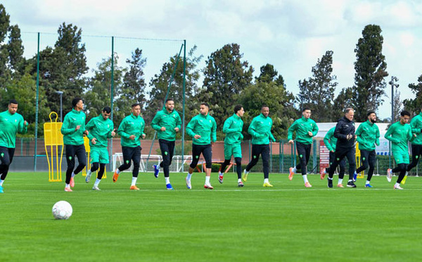 Le Onze national à pied d’oeuvre avant son match des quarts