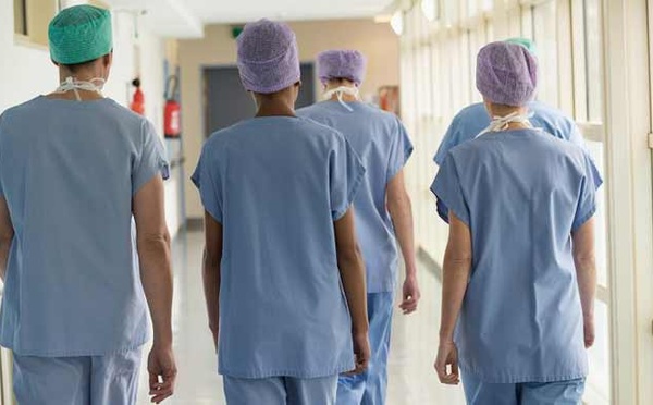 Comment le gouvernement pousse les médecins internes et résidents au bord de l’épuisement : Silence oppressant, mépris persistant