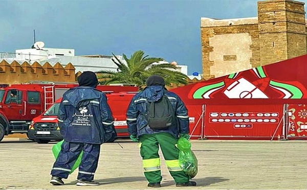 CAN Maroc-2025 : Les agents de propreté, les héros discrets des stades