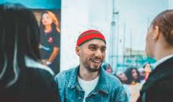 Vernissage de l'exposition "Lignes Blanches, Sang Commun" de l'artiste photographe Mohssine Bassit