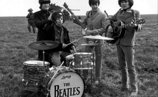 Des images inédites des Beatles publiées par les archives australiennes