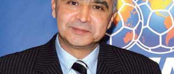 Message de condoléances et de compassion de SM le Roi à la famille du journaliste sportif feu Najib Salmi