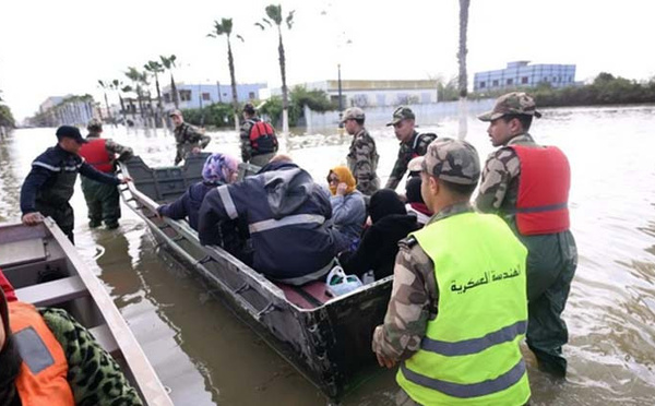 Entre éloges de la réactivité des autorités et critiques de défaillances récurrentes