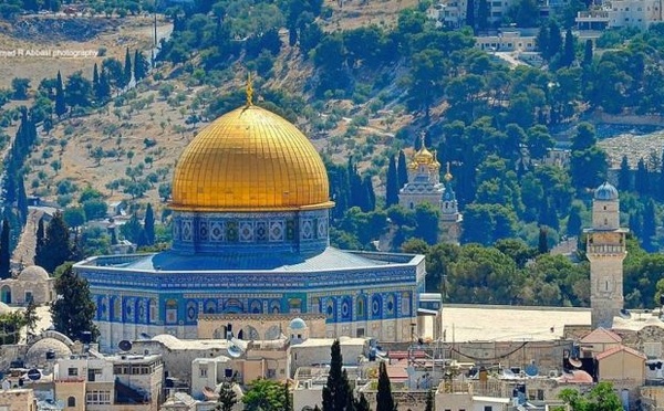 Pleins feux sur les liens spirituels et historiques profonds entre le Maroc et Al-Qods