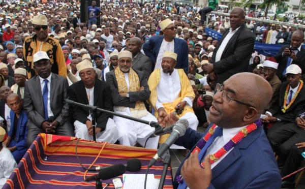 L'ex-putschiste Assoumani vainqueur de la présidentielle comorienne