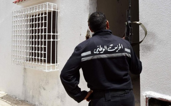 Une quarantaine d’arrestations dans un vaste coup de filet antiterroriste en Tunisie