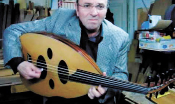 Vibrant hommage à Azzedine Montasser
