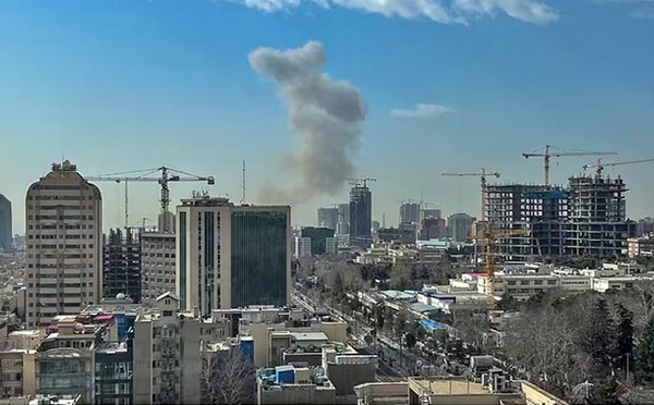 SM le Roi Mohammed VI assure les dirigeants des Emirats Arabes Unis, du Bahreïn, de l’Arabie Saoudite et du Qatar du soutien indéfectible du Maroc