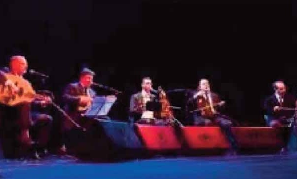 Le groupe musical "Jinan Al Andalus" célèbre des poèmes aux accents soufis