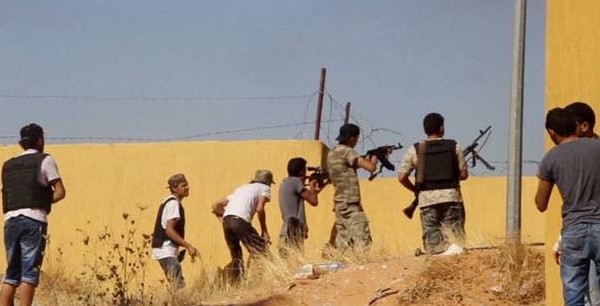 32 membres des forces du gouvernement d'union tués dans un attentat à la voiture piégée