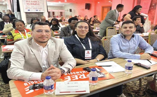Participation de la Chabiba ittihadia au Congrès international de la jeunesse socialiste à Istanbul